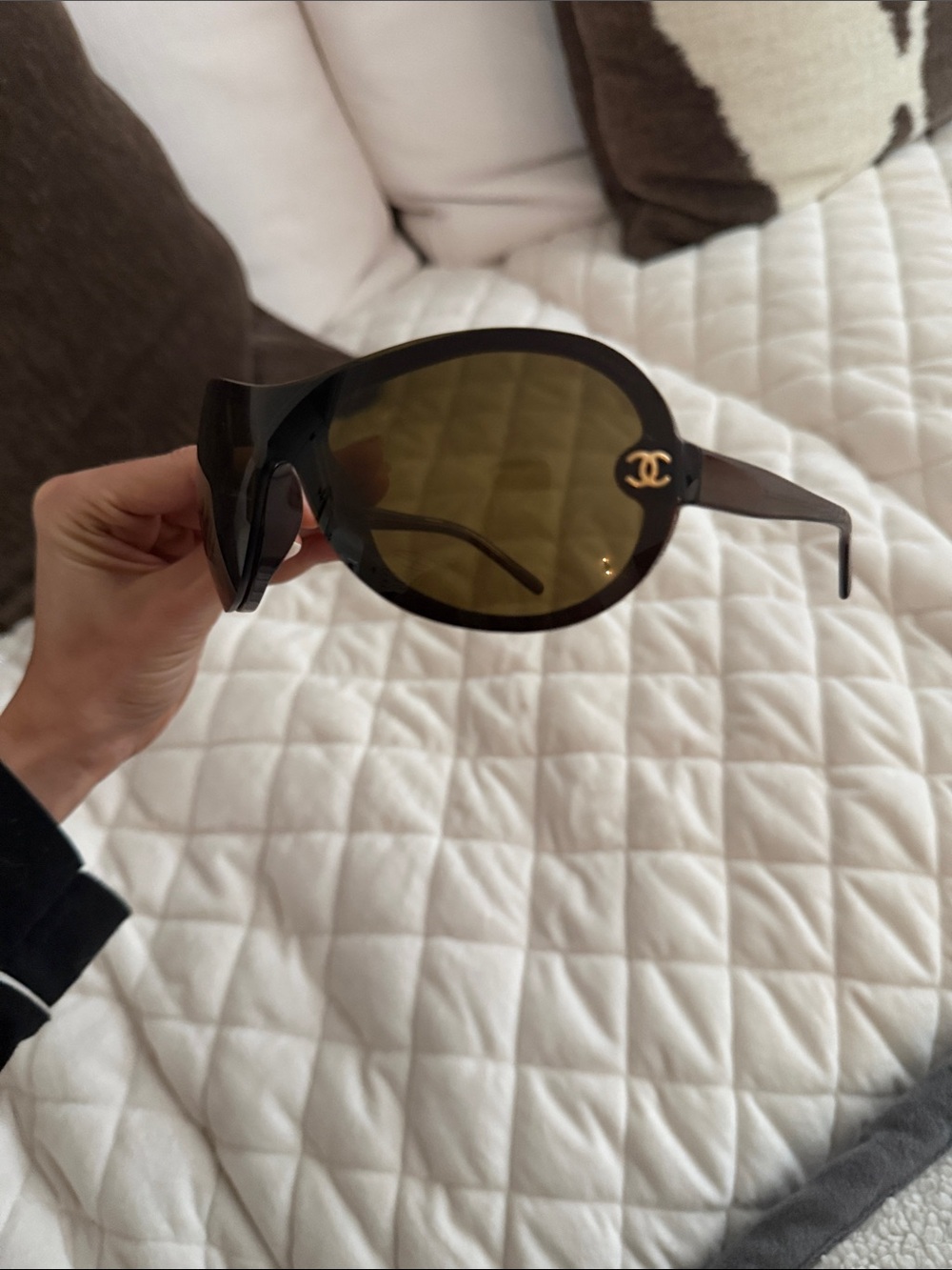 CHANEL Oversized Shield Sunglasses in Dark Brown and Olive - Picture 6 of 13
